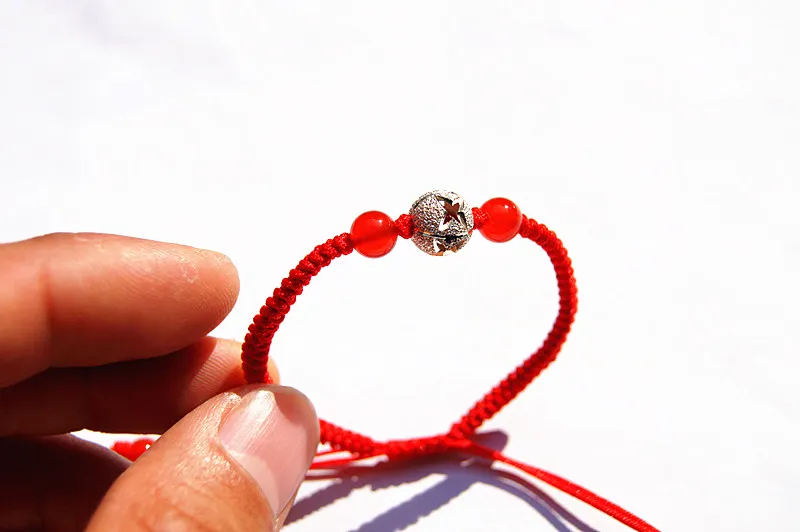 Hand-made by natural agate red king kong "" 925 silver bead bracelet