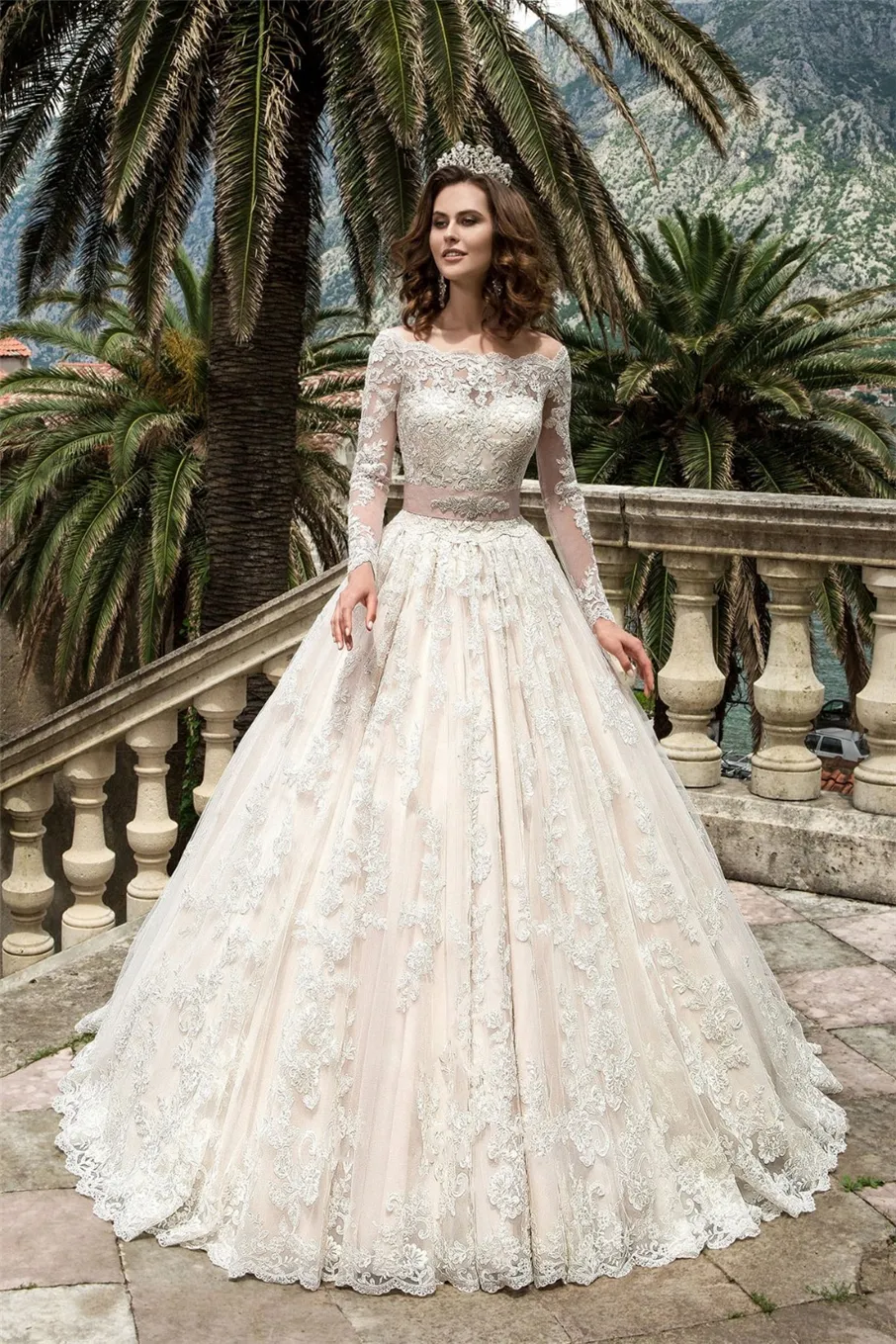 vestidos de novia Long Sleeve Boat Collar A-Line Wedding Dress Beading Sashes Lace Floor-Length Blush Bridal Gowns