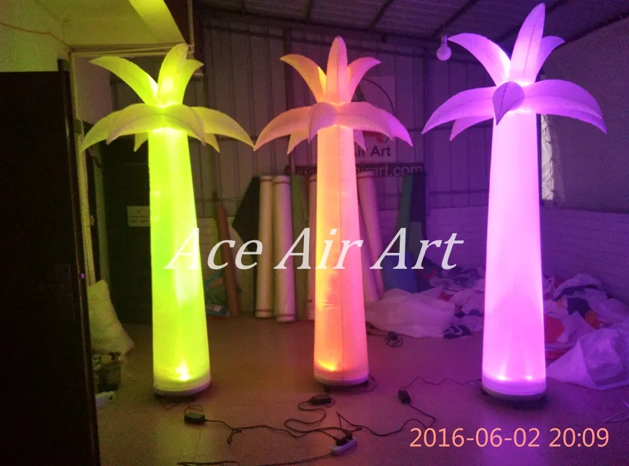 2.4m H RBG LED Ligthing Inflatable Palm Tree For Sale With Free Blower For Wedding Party Stage Decoration Or Advertising