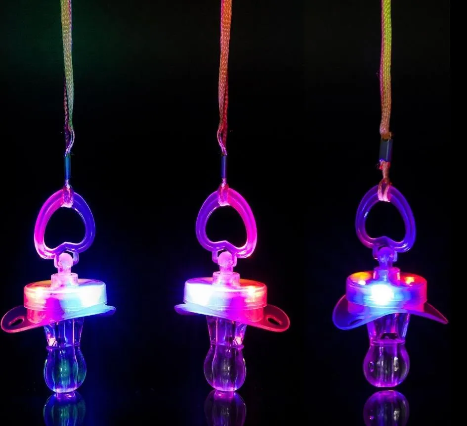 Ljus upp PACIFIER NIPPLE WHISTLE NACKLAMS Färgglada Flash LED -visselpipor Stag Hen Party Concert Sports Jublande Glow Props Survival To3271763