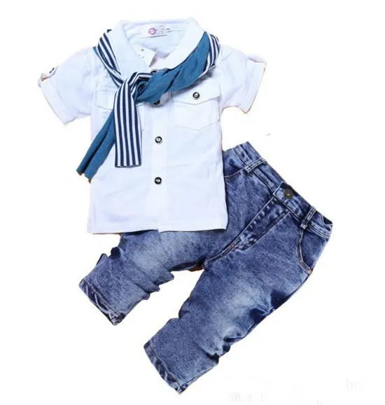 Estate Ragazzi Set di abbigliamento bambini Neonato Vestiti Casual T-shirt + Sciarpa + Jeans 3 pezzi Abiti Bambini Costume bambini 3148