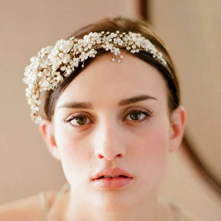 Bohemian Bridal Headpieces 2017 met Rhinestones Kristallen Bling Bling Luxe Bruiloft Hoofdbanden Gouden Bruids Bruids Tiaras Crowns