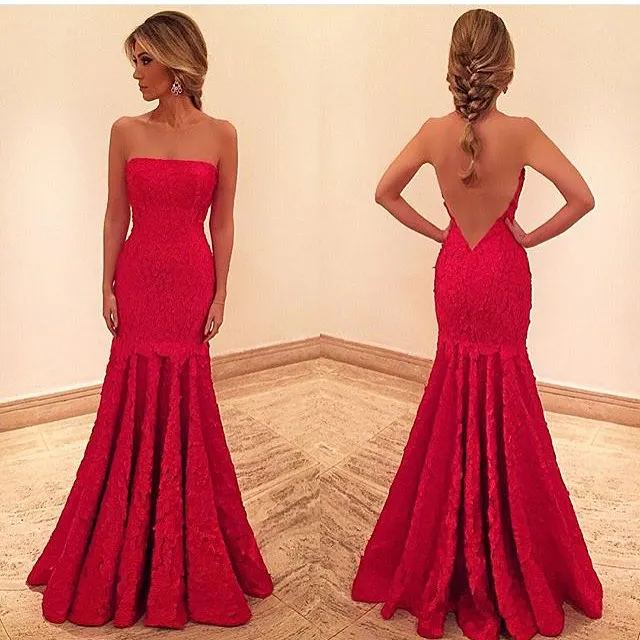 2017 Chic Floor Legnth Mermaid Prom Party Dresses Red Lace Tulle Sweep Traine Sexiga Prom Klänningar med Applique Backless Formella Klänningar