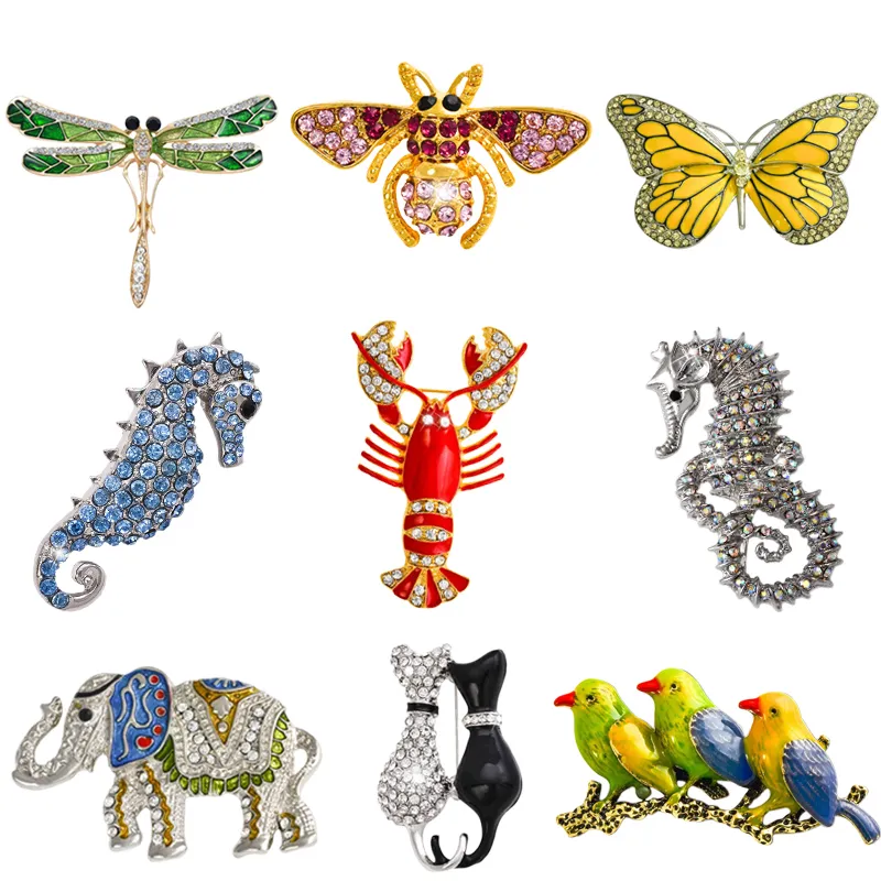 Wholesale- Retro Insect Dragonfly Butterfly Broach Bee Brooch Women Crystal Animal Elephant Cat Birds Sea Horse Broches Mujer Men Brosche