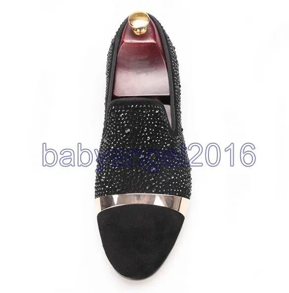 Handgefertigter Black Diamonds Herren-Loafer aus Wildleder mit goldenem Riemen und Satin- und Lederinnensohle für Bankett und Abschlussball