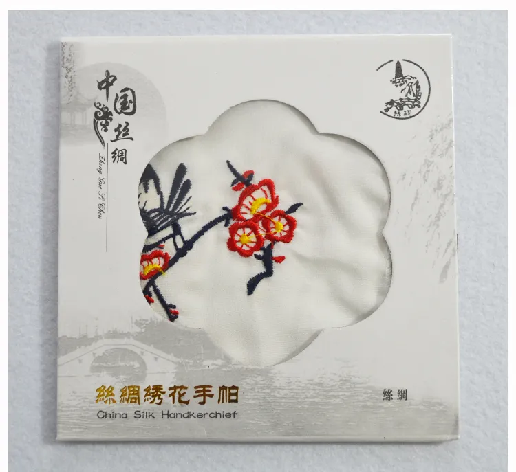 Unieke witte geborduurde zijde zakdoek volwassen vrouwen kleine vierkante handdoek Chinese etnische handwerk geschenk 10 stks / partij gratis verzending