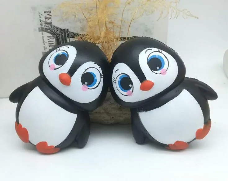 Ny ankomst jumbo squishy pingvin kawaii söt djur långsam stigande söt doft ventil charms bröd tårta barn leksak docka gåva