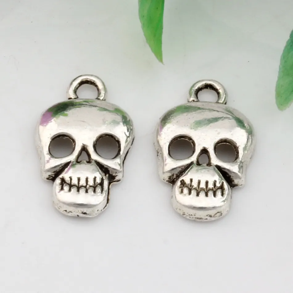 Heiß ! 250 Stück 17 x 10 mm Antiksilber Zinklegierung einseitiger Totenkopf-Charm-Anhänger DIY-Schmuck A-081