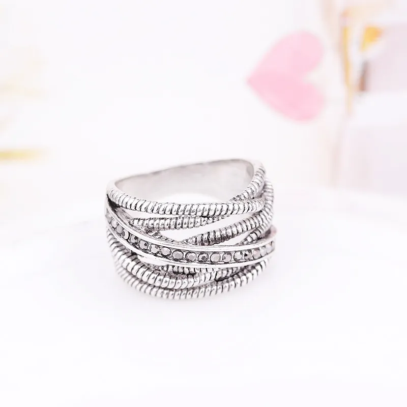 Whole 925 Silver Simple Diamond Ladies Retro Ring Ring Fit Pandora Joyería de aniversario Cúbico para mujeres GIF241A