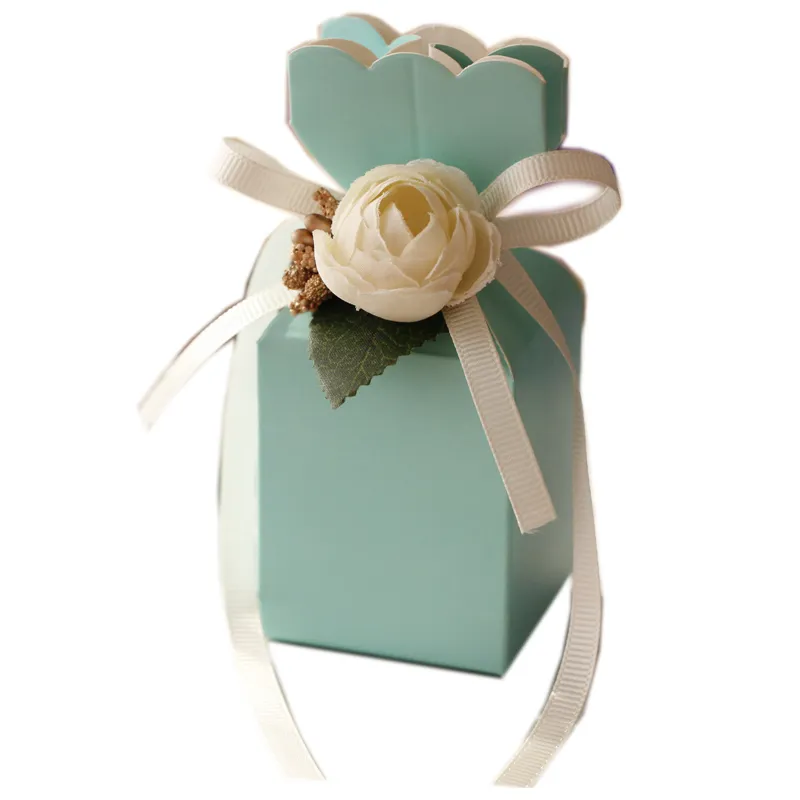 2019 New Arrive Wedding Favor Boxes Paper Sweety Box Shaped with Beautiful Flowers Party Gift Package European Hot Selling