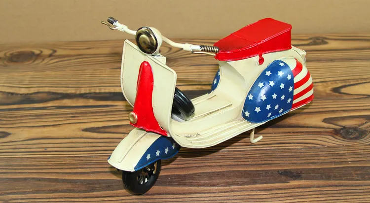 Tinplate motorcykelmodell leksak, klassiskt handgjorda konstverk, amerikanska stjärnor och ränder, barns födelsedagsfest present, samla, dekoration