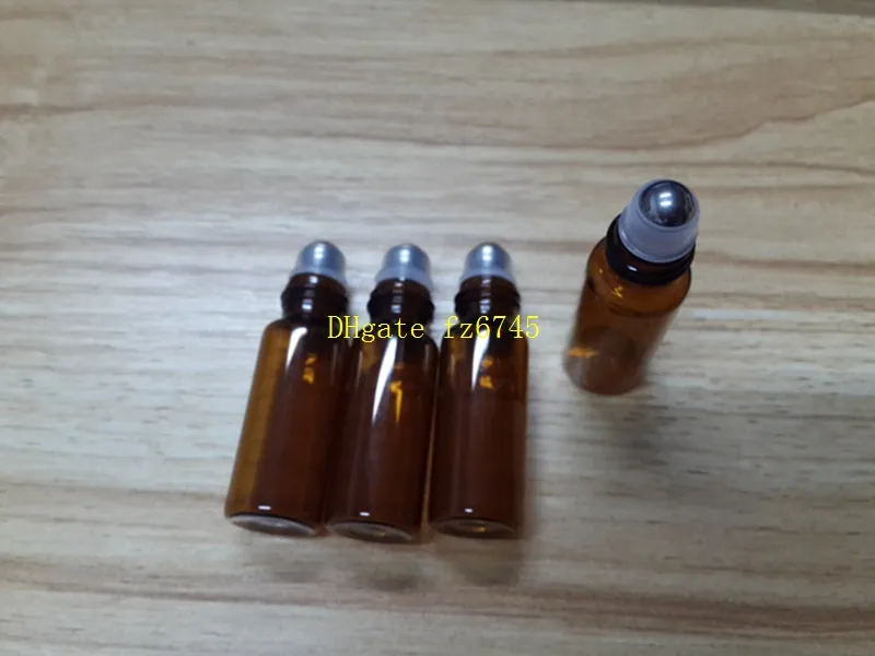 500 sztuk / partia Darmowa Wysyłka 5 ml Mini Roll na Bursztynowe szklane butelki Essential Oil Steel Metal Roller Ball Butelka Perfumy