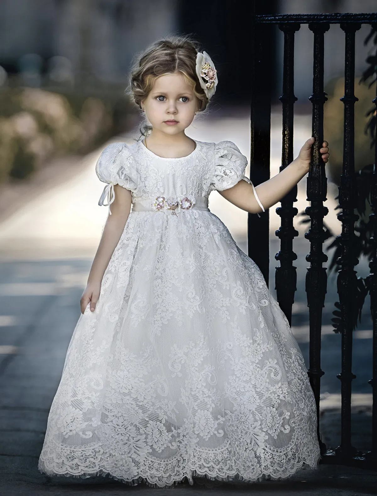 Vestidos de baptizados recém-nascido 2017 para baptizado nomeação ou bênção dia lace flor menina dress custom made vestido de 1 comunhão