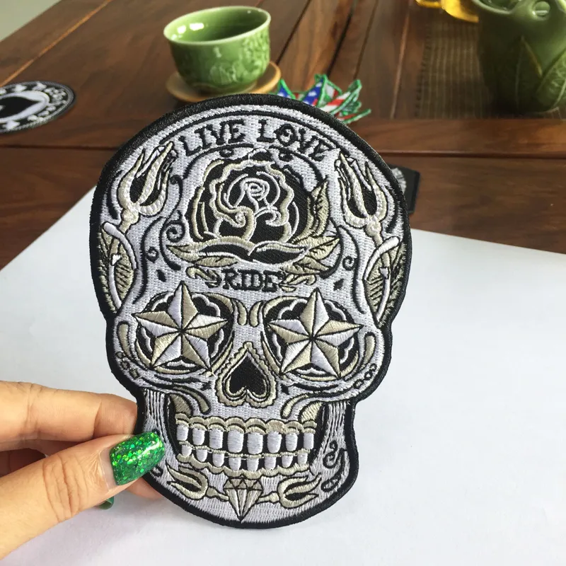 Partihandel Live Love Ride Sugar Skull Broderad Patch Strykjärn på jackan Vest Embroider Badge DIY Applique Broderi Emblem 5 