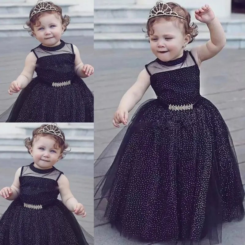 Cute Black Baby Girl Suknie Pagewne Gowns Sparkly Kwiat Bez Rękawów Girl Sukienki na ślub Dzieci pierwsza komunię sukienka