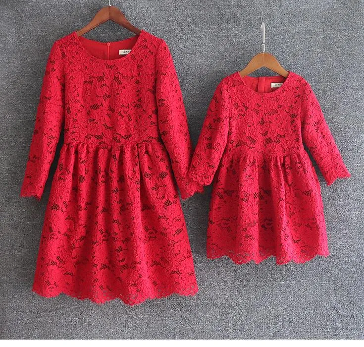 4 cores mãe filha vestidos estilo europeu mãe e eu lace correspondência vestido mãe e maughter 4 cores mãe filha vestidos estilo europeu mãe e eu lace correspondência vestido mãe e maughter