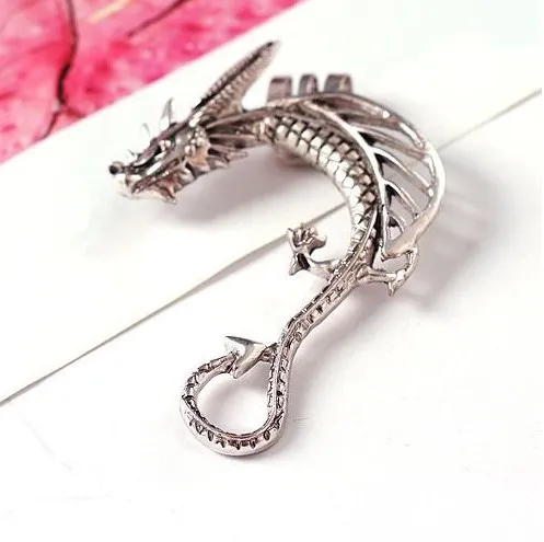 Punk Style Dragon Ear Cuffs Gothic Antik Silver / Guld / Svart Inga Piercing Ear Clips Womens Night Club Tillbehör