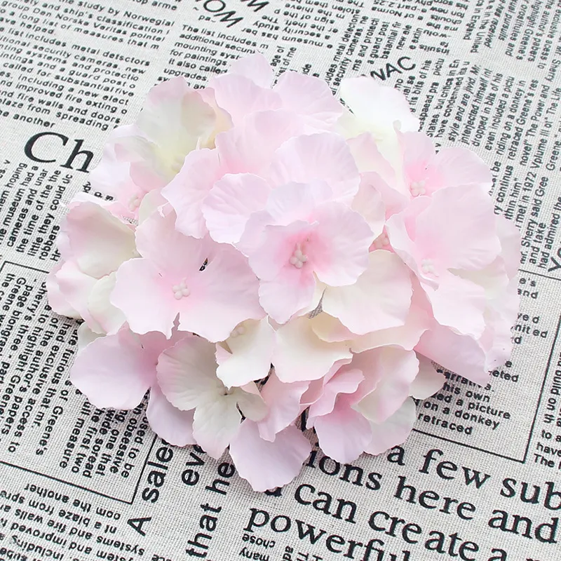 18 cm Hortensia artificielle Hortensia Fleur tête de fleur de mariage Bouquet Fleurs Couronne de tête Garland Home Decoration G11802010708