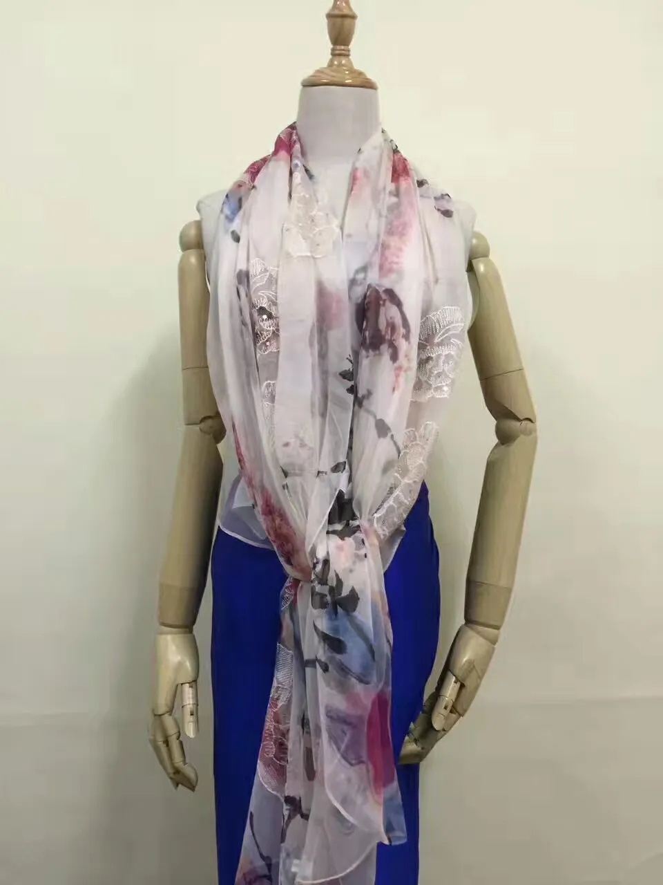 Nouveau Vintage mousseline de Soie broderie Écharpe Fleurs Motif Foulard 180 CM * 110 CM #4042