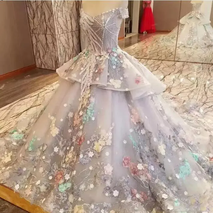 Fairy Kolorowe Off The Ramię Suknie Ślubne 2018 Wiosna Lato Organza Wielowarstwowe Suknie Ślubne Koronkowe Aplikacje Dubaj Wedding Vestidos
