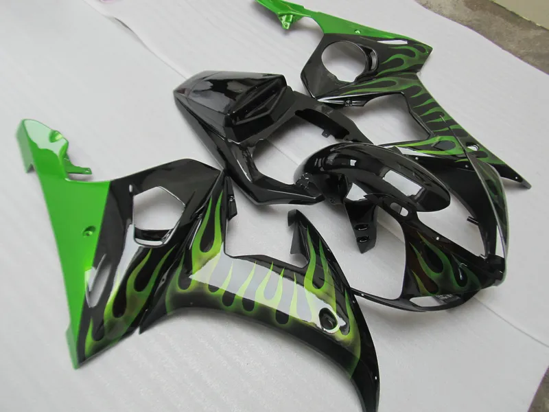 Gratis Anpassa Fairing Kit för Yamaha YZF R6 03 04 05 Green Flames Black Fairings Set YZF R6 2003 2004 2005 OT30