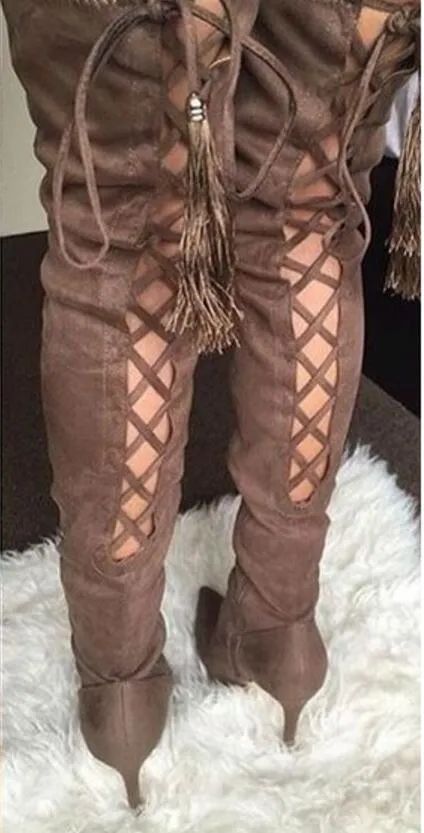 2017 vrouwen punt teen dij hoge sandalen laarzen dames over knie hoge kwastjes booties snijdt achterzijde lace up mujer botas t wandelschoenen