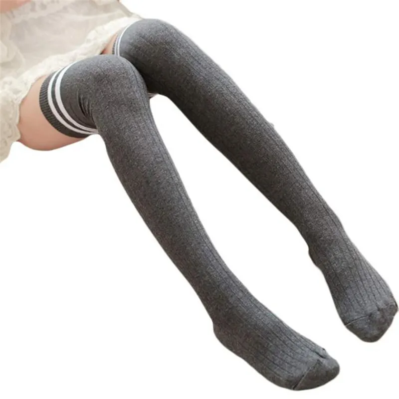 Vente en gros - Feitong Femmes Rayé Hiver Sur Genou Chaussettes Pour Femmes Filles Leg Warme Doux Tricot Crochet Chaussettes Femme Cuissardes Chaussettes 2017