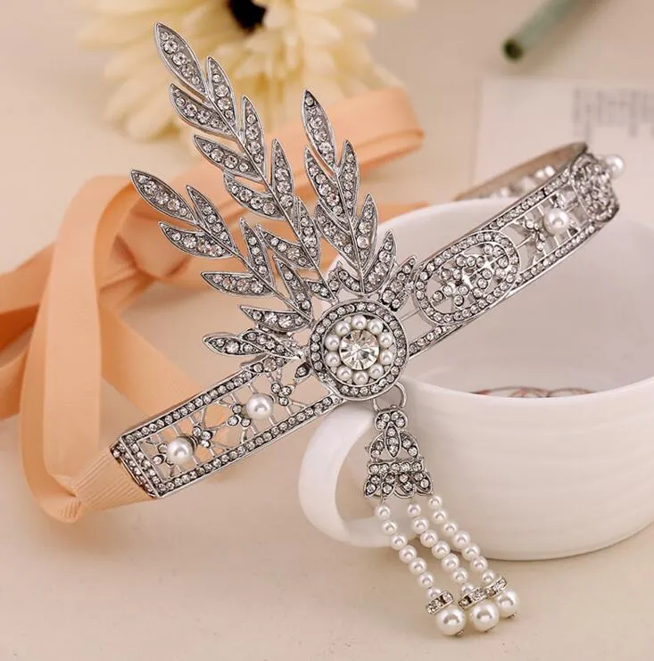 Handkedjor Headepieces 2 stycken Romantisk Crystal Bridal Armband Gratis Fraktioner På lager Bröllop Tillbehör Bridal Smycken Real Photo