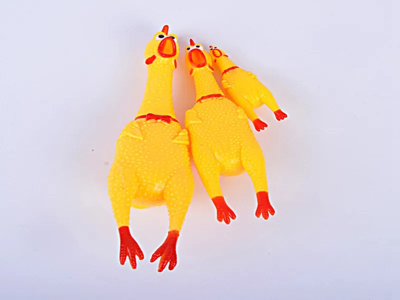 Fast Shipping Yellow Mini Rubber Screaming Chicken Pet Dog Love Toy Squeak Squeaker Chew Gift 3 Sizes