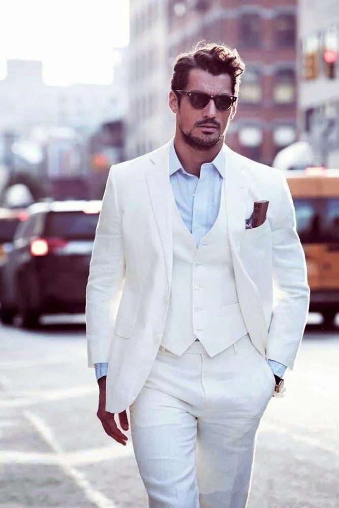 Toptan-Beyaz Damatlar Smokin Plaj Düğün Erkekler Için Slim Fit Erkekler Keten Takım Elbise Üç Parça Groomsmen Suit Suits (Ceket + Pantolon + Yelek + Kravat)