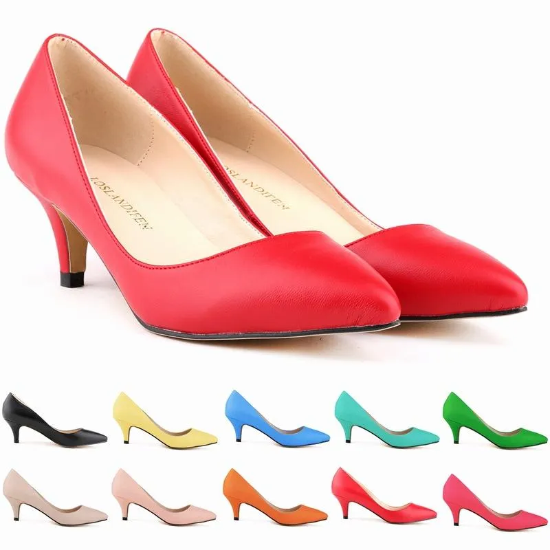 11 Renkler Seksi Sivri Burun Orta Yüksek Topuklar Ayakkabı Kadınlar Çalışma Yeni Az Platformu Pompalar