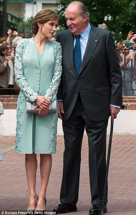 Vert menthe longueur au genou dentelle mère de la mariée robes gaine robe de mariée avec manches longues veste grande taille robes formelles