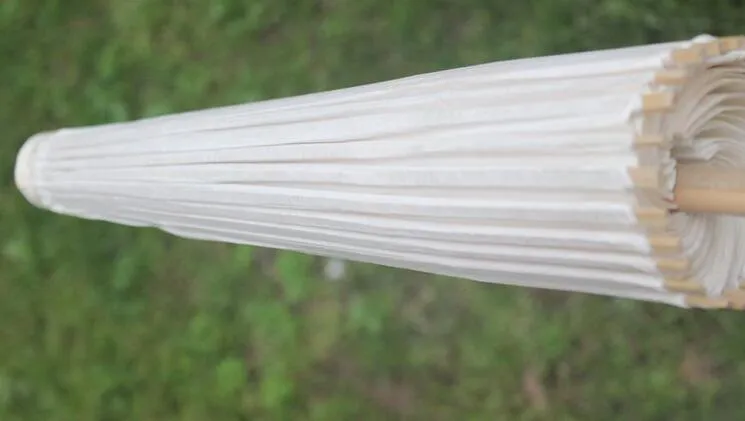 lot nouveau bambou écologique avec papier couleur blanche parapluies de mariage de mariée à long manche 2967763