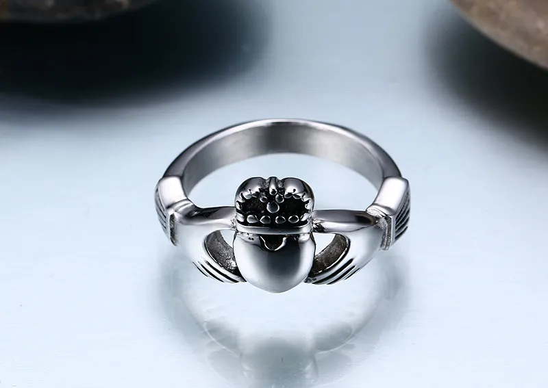 Мода Обручальные кольца Винтаж Кладдаг Обручальное кольцо для женщин с моими руками Я даю тебе свое сердце