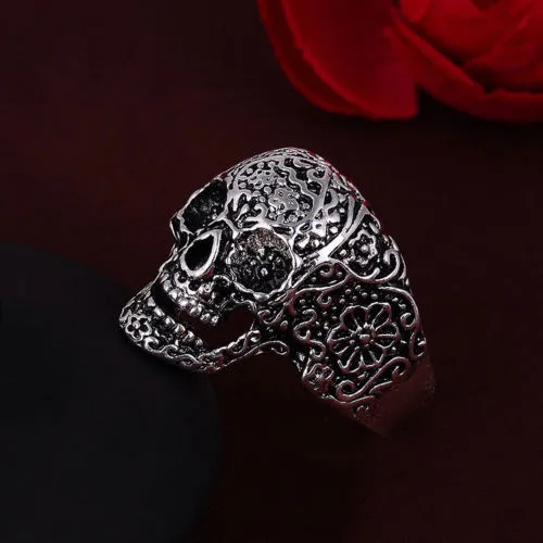 Top Gothic Punk Assorted Skull Sports Bikers Women039s Men039s Vintage Antique Silver Skeleton Jewelry Ring Whole6405441