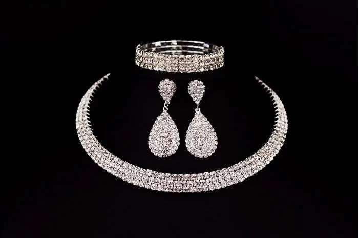 Heißer Verkauf Braut Klassische Strass Kristall Halsband Halskette Ohrringe Und Armband Hochzeit Schmuck Sets Hochzeit Zubehör Braut Schmuck