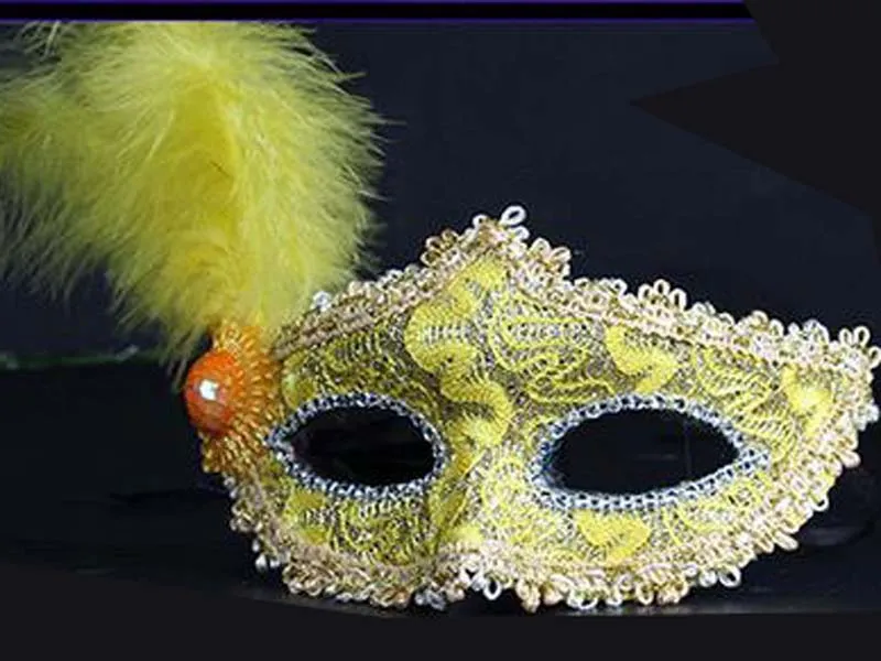 2017 Nowe Maski Halloween Minki Kobiety Pół Twarzy Pióra Sexy Wenecka Princess Krajowa Maska Hurtownie Darmowa Wysyłka