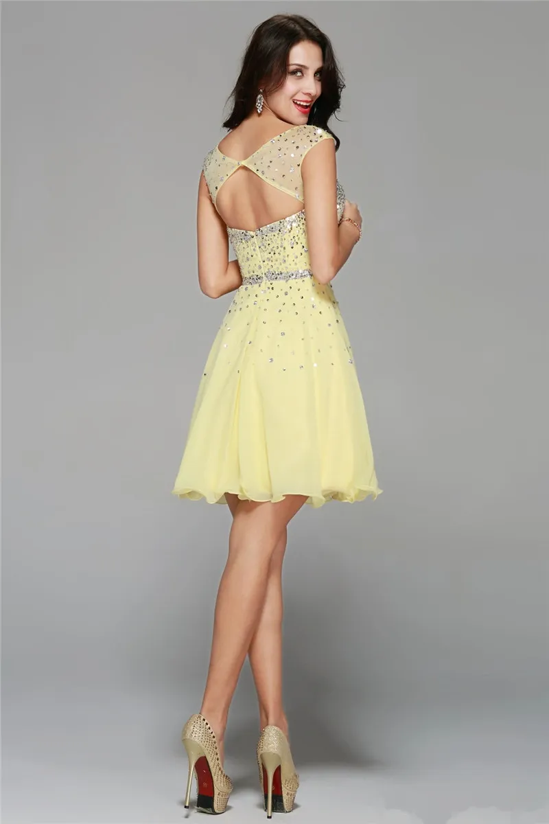 2017 Sexig Backless Yellow Crystal A-Line Prom Klänningar med Scoop Chiffon Knee-Long Evening Formell Party Gown BP04