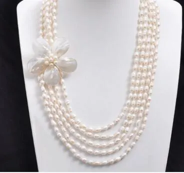 Multi - Layer Natural Pearl Necklace Vrouwelijke Korte Stijl Overdreven Mode-accessoires Han Edition Long White Necklace