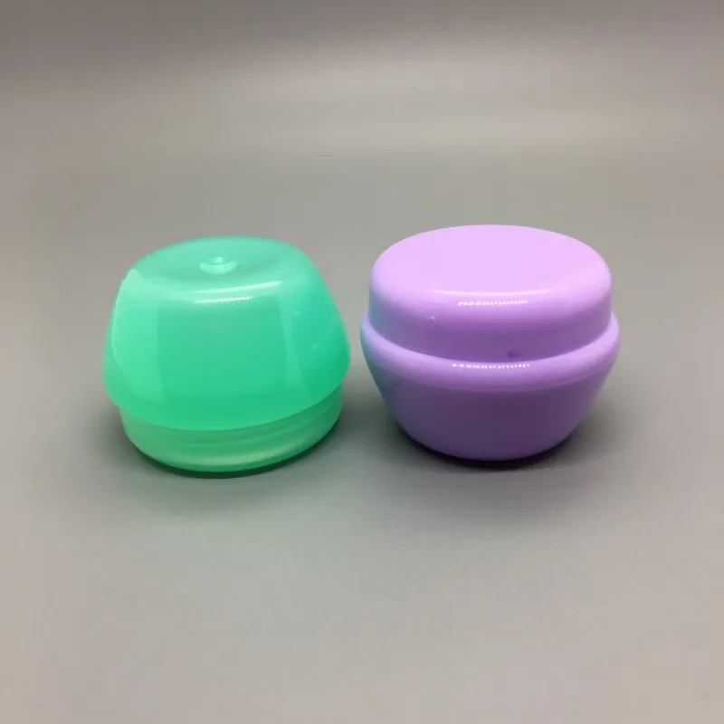 Boîte en forme de champignon PP de 5ML, bouteille vide pour cosmétiques, caisse d'emballage, couleur bonbon, pot d'échantillon de crème pour le visage avec doublure transparente