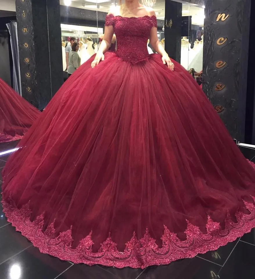 Hermosa manga casquillo de la bola del vino rojo del vestido de Quinceañera vestidos de encaje Hermosa manga casquillo de la bola del vino rojo del vestido de Quinceañera vestidos de encaje