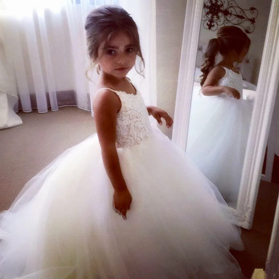 Pearls Lace Arabic Flower Girl Dresses Ball Gown Satin Cap Sleeves Child Dresses Beautiful Flower Girl Wedding Dresses