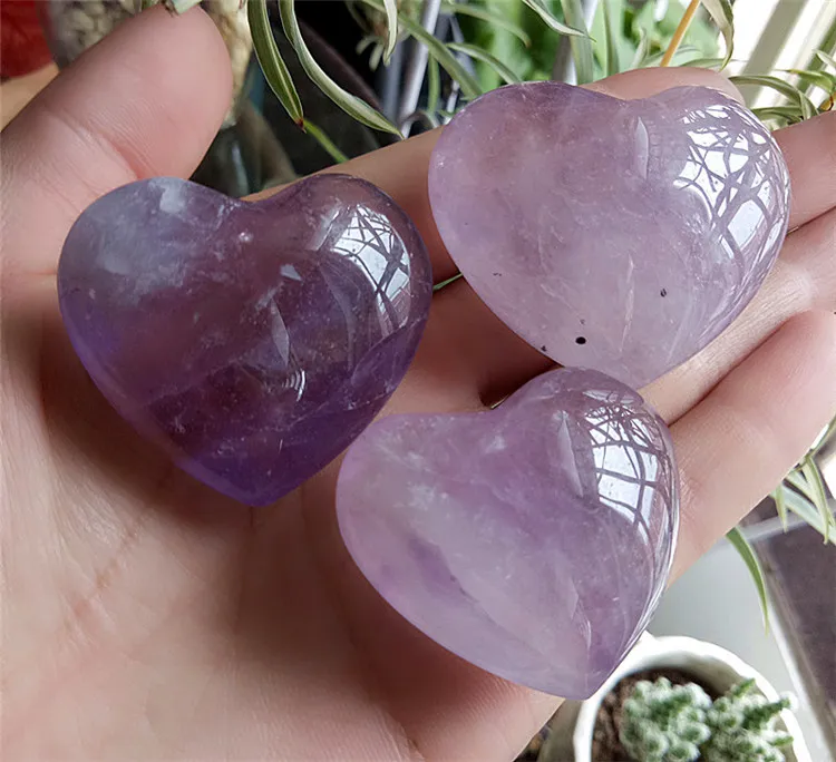 Заживание целого естественного аметиста Crystal Heart Purple Quartz Crystal Heart Healing для дара 4690485