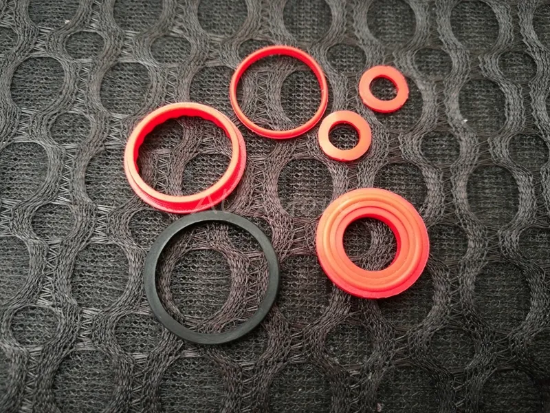 Toptank Mini-O-Ring-Set aus Silikondichtung, Ersatz-O-Ring-O-Ring-Set aus Silikon für Kangertech Kanger Top Tank Mini-Zerstäuber, RBA-Glockenkappenspule