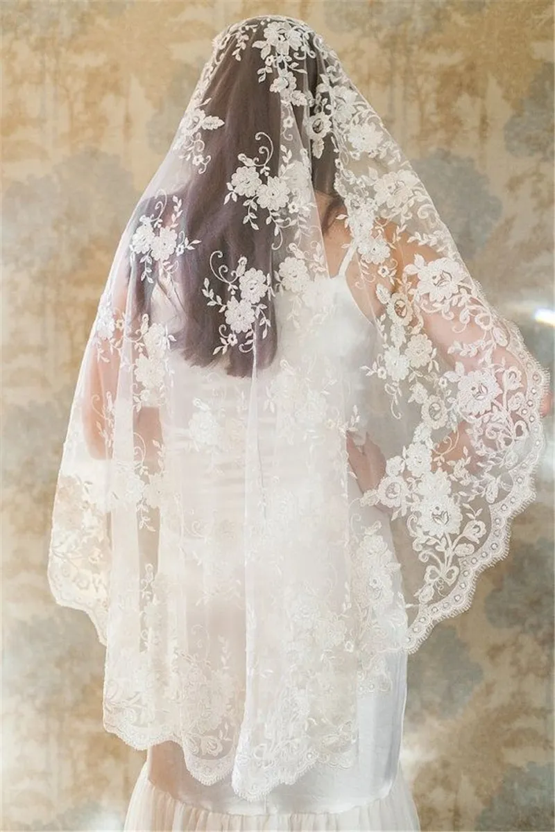 New Arrival 1 Meter Vintage Style Short Wedding Veils Without Comb