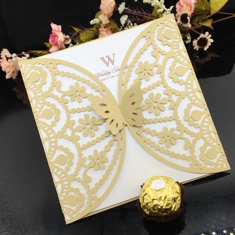 Huwelijksuitnodigingen Laser Cut Bruiloft Uitnodigingen Kaarten Chinese Huwelijksuitnodigingen Butterfly Wenskaarten met Binnen en Envelopetiket
