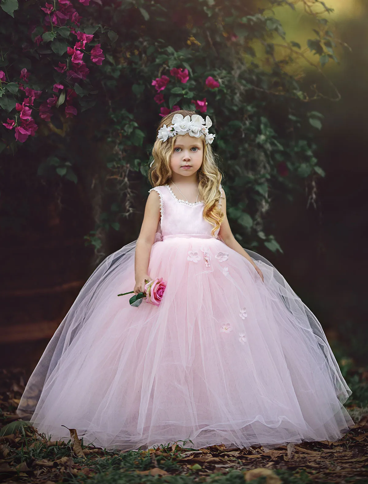 Favoloso nuovo design Pink Flower Girl Dresses Princess Cap maniche increspato con fiori fatti a mano Little Girls Party Birthday Gowns 2022