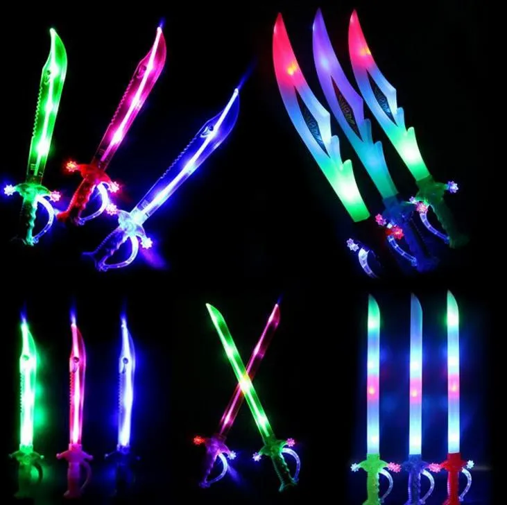 Motion LED all'ingrosso Activated Sound Lampeggiante pirata Buccaneer Sword Kids Light Sabre Toy Glow Stick Party Bomboniere