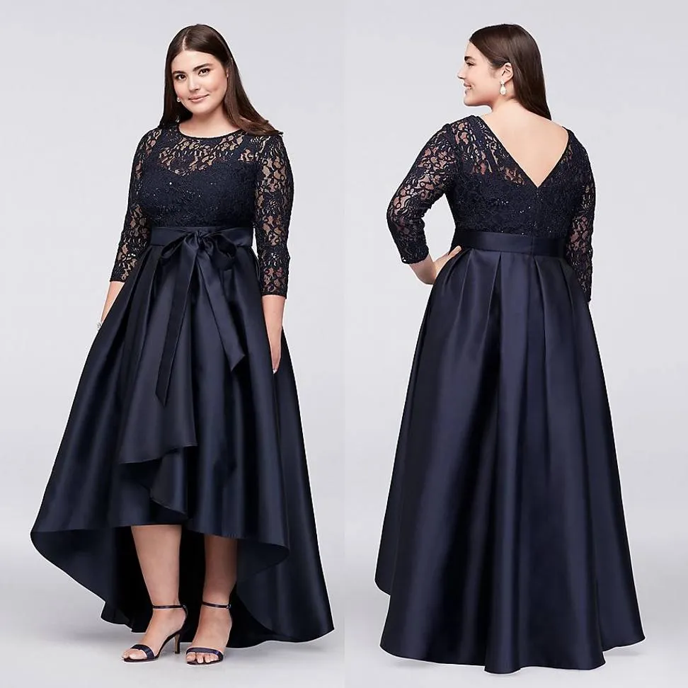 Zwart Plus Size Hoge Lage Formele Jurken met Half Mouwen Sheer Jewel Neck Lace Avondjurken A-lijn Goedkope Korte Prom Dress