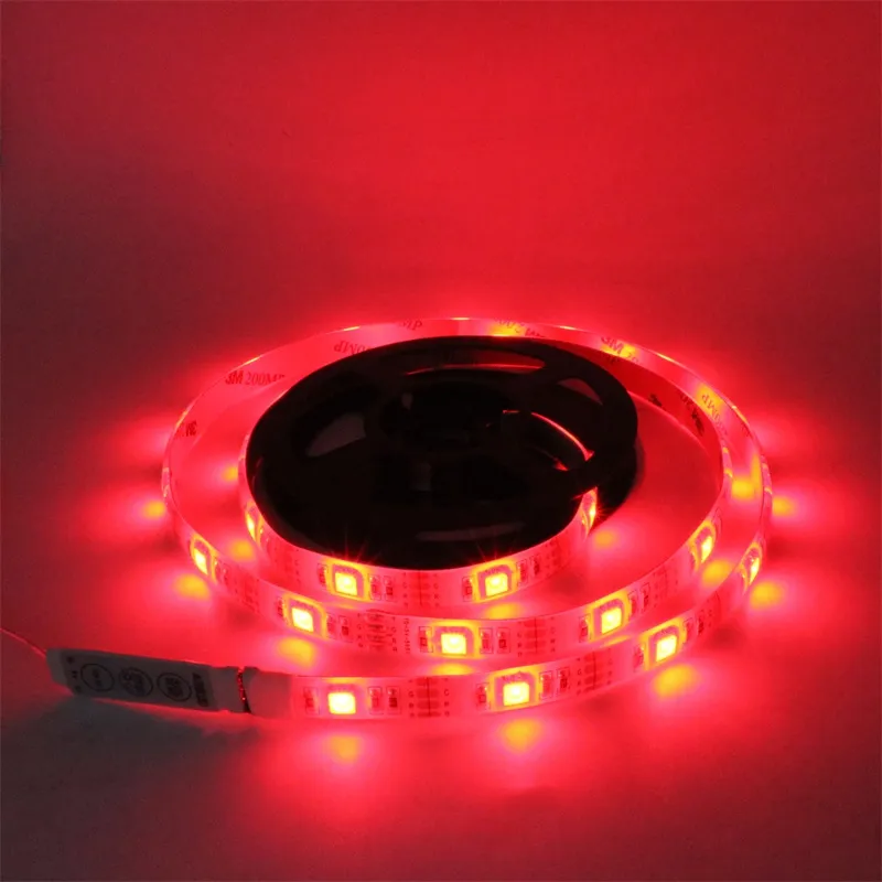 LED -remsa batterilåda ljus 5050 SMD 2m 1m 0,5 m flexibel RGB med 24 nycklar Controller Waterproof LED -tejp inomhus heminredning